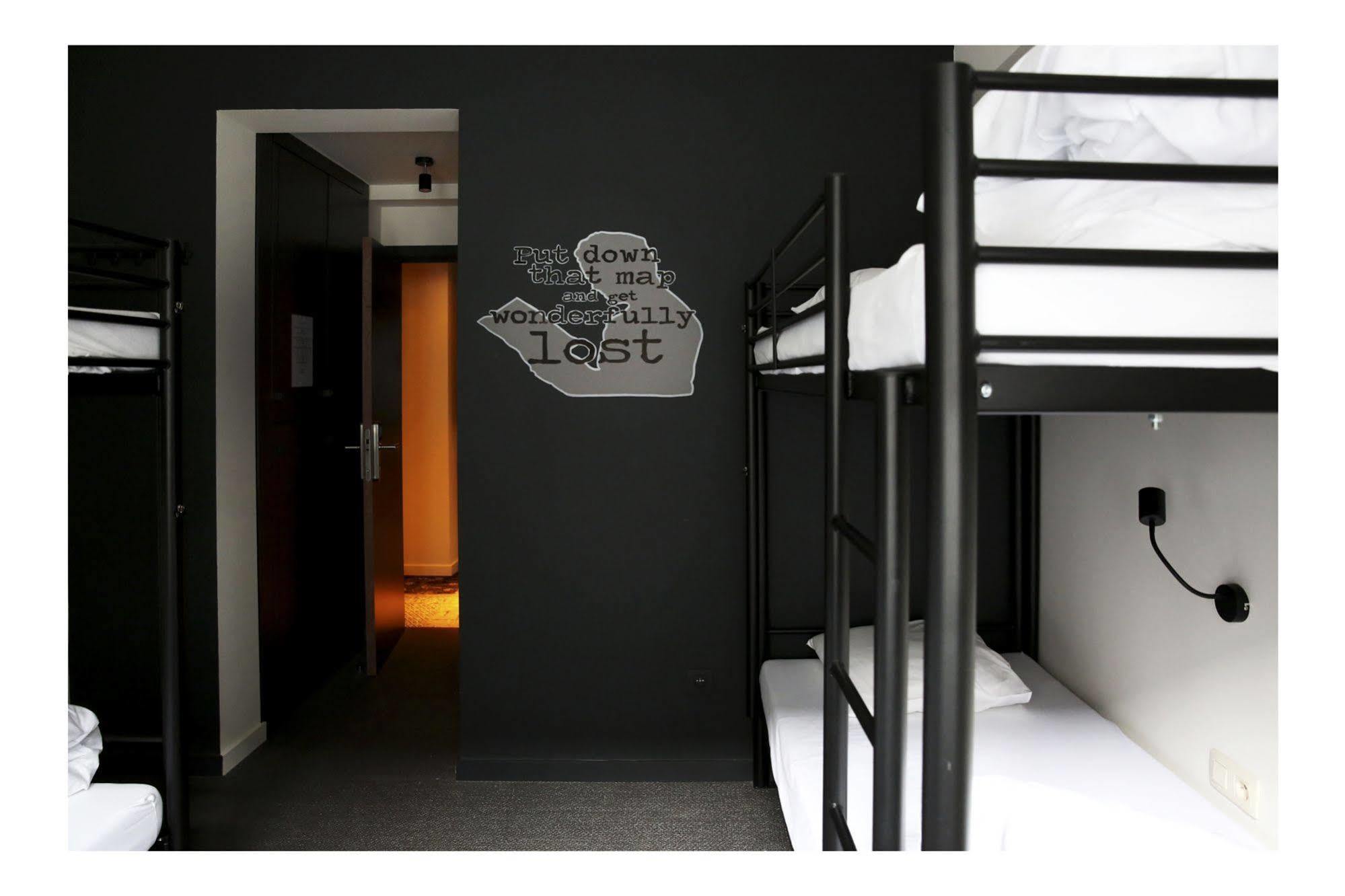 Cube Hostel Leuven Exterior photo